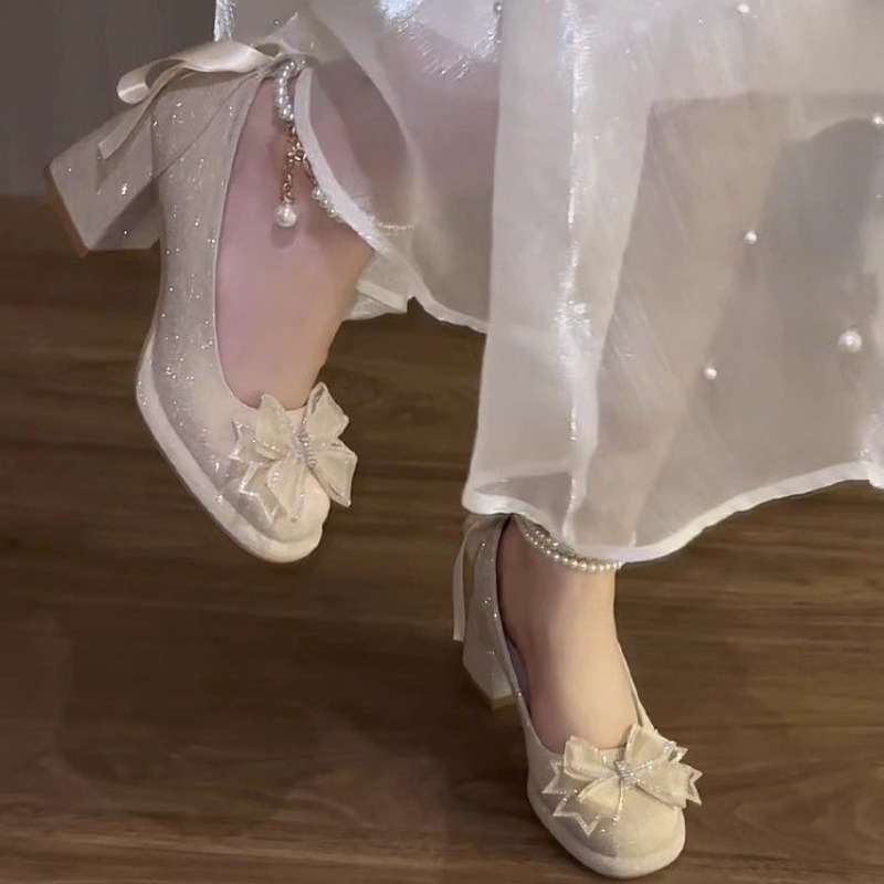 Platformpumpschoenen met Frans - Pump Heel Block recensie en prijs