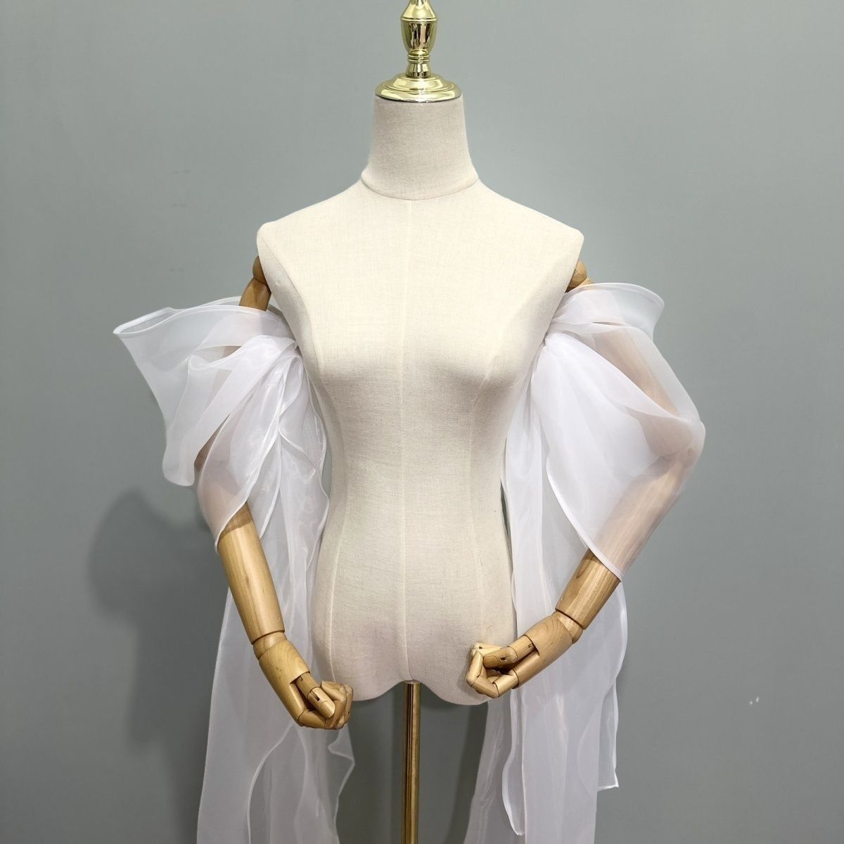 Bruidsmouw van organza, afneem - Women Formal Wear For Wedding recensie en prijs