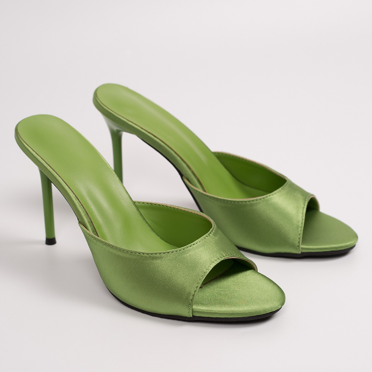 Luxe merk designer damessandal - Women Formal Wear With Shoes recensie en prijs