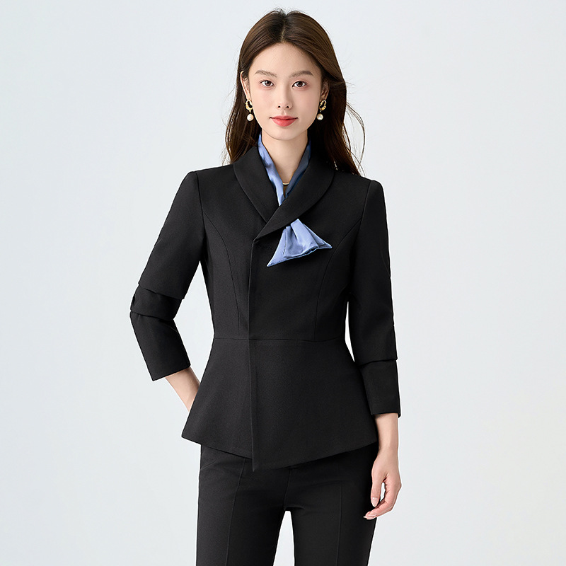 Stijlvolle en modieuze beauty  - Women'S Formal Wear Stores recensie en prijs